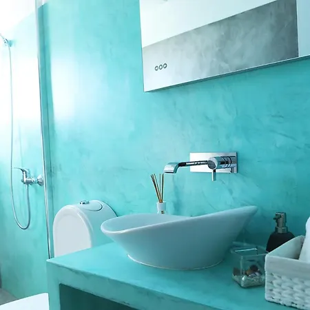 Violet Flat Apartment *